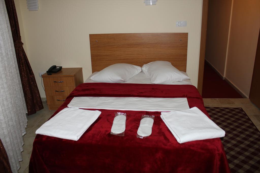 Oz Guven Hotel Istanbul Room photo